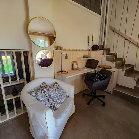 The Willow House Tatil Evi *